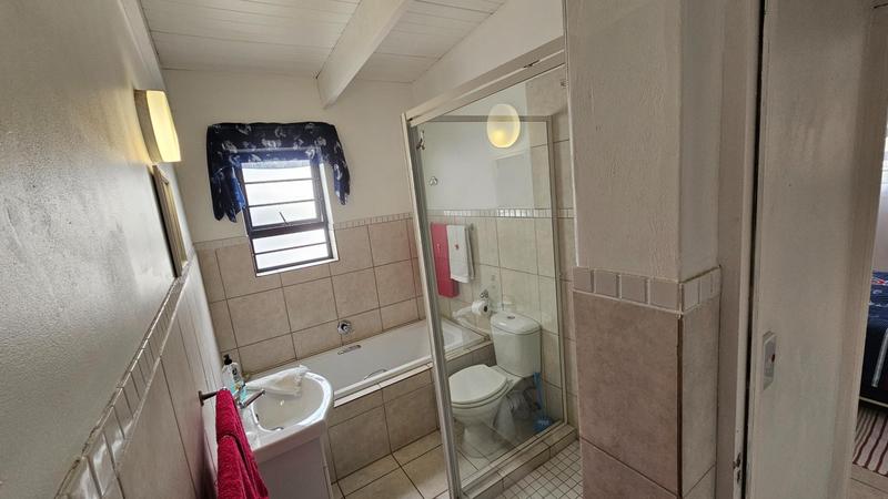 2 Bedroom Property for Sale in Dwarskersbos Western Cape